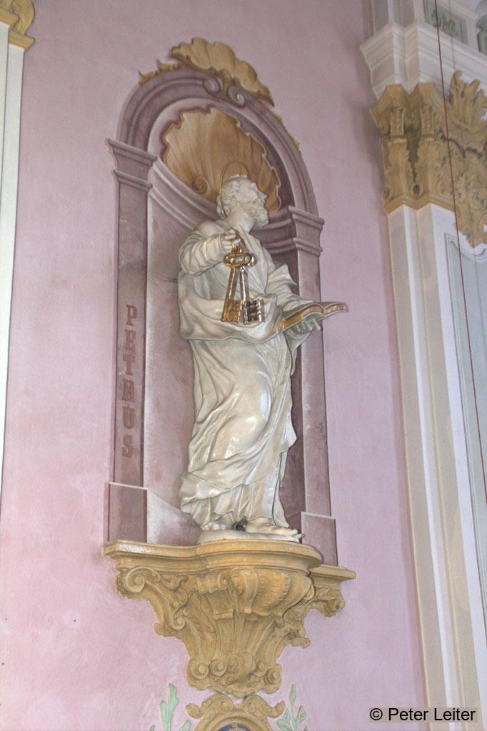 Katholische Dekanats und Pfarrkirche Mariae Himmelfahrt Discover