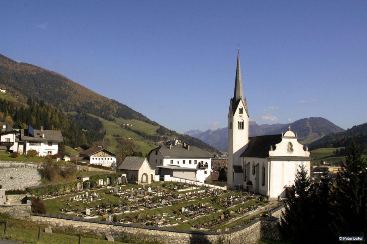 Katholische Dekanats- Und Pfarrkirche Mariae Himmelfahrt - Discover ...