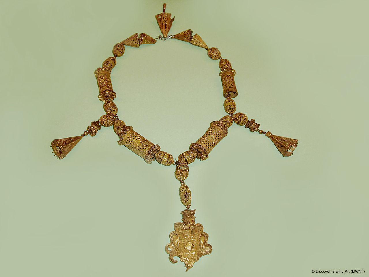 Islamic Jewellery Pieces